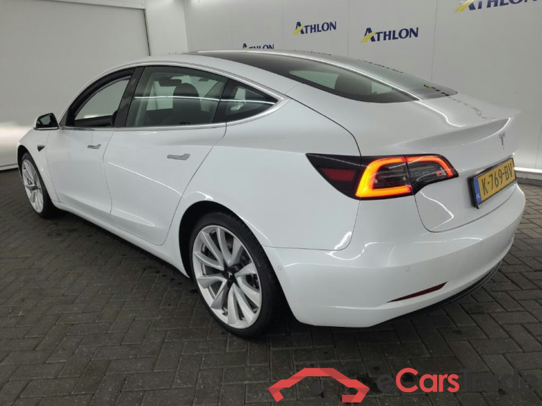 Tesla Model 3 Standard Range Plus RWD 4D 225kW #4