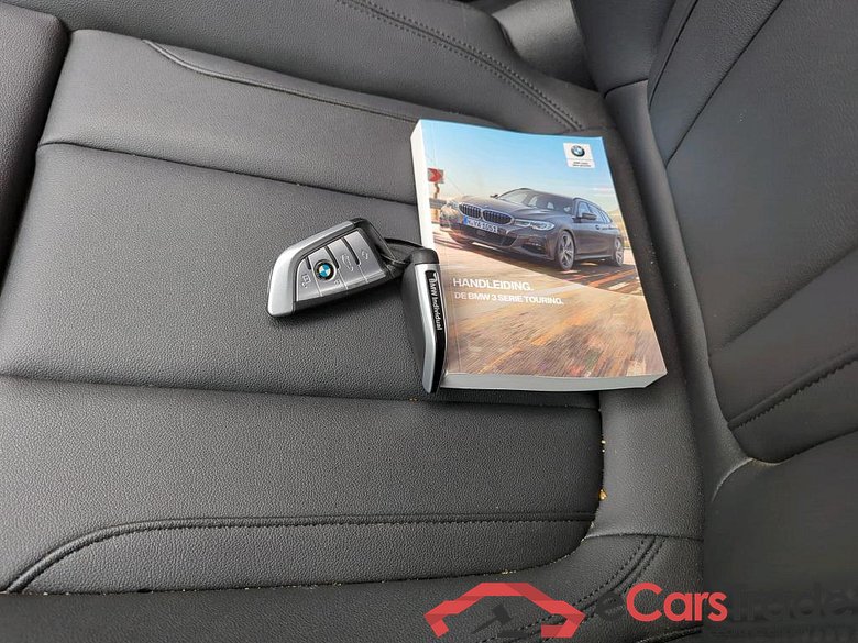 BMW 3 Serie Touring 318iA Corporate Executive Sport 5d #4