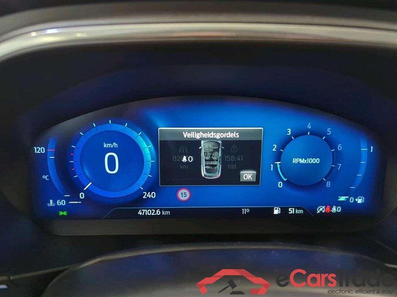 FORD Focus Wagon 1.0 EBH Titanium X #6