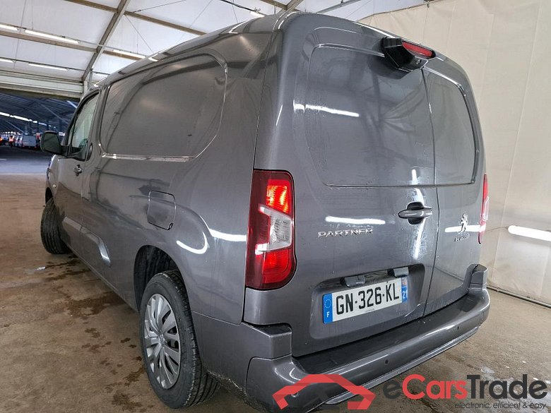 PEUGEOT Partner / 2018 / 4P / Fourgonnette BLUEHDI 130 S&S EAT8 950KG LONG ASPHALT #2