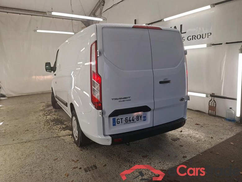 Transit Custom Fourgon 300 L1 Trail 2.0 TDCi 130CV BVM6 E6d #2