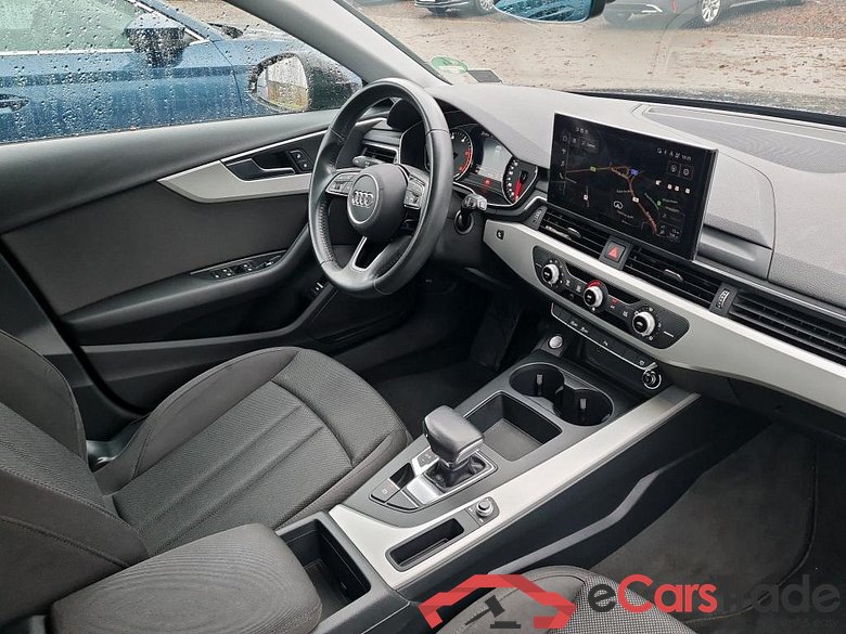 Audi A4 2.0 30 TDI Aut. LED-Xenon Navi KeylessGo Klima PDC ... #5