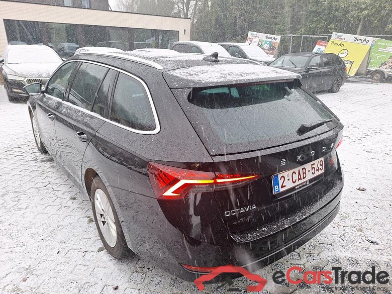 SKODA Octavia 2.0 CRTDI 85KW CLEVER #3