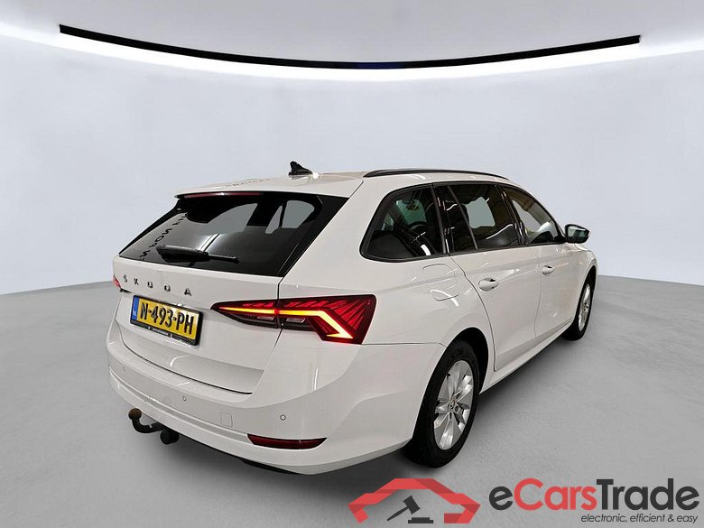 SKODA Octavia Combi 81 kW #6