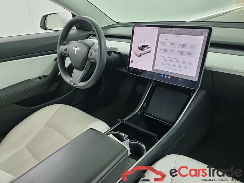 Tesla Model 3 Standard Range Plus RWD 4D 225kW #6