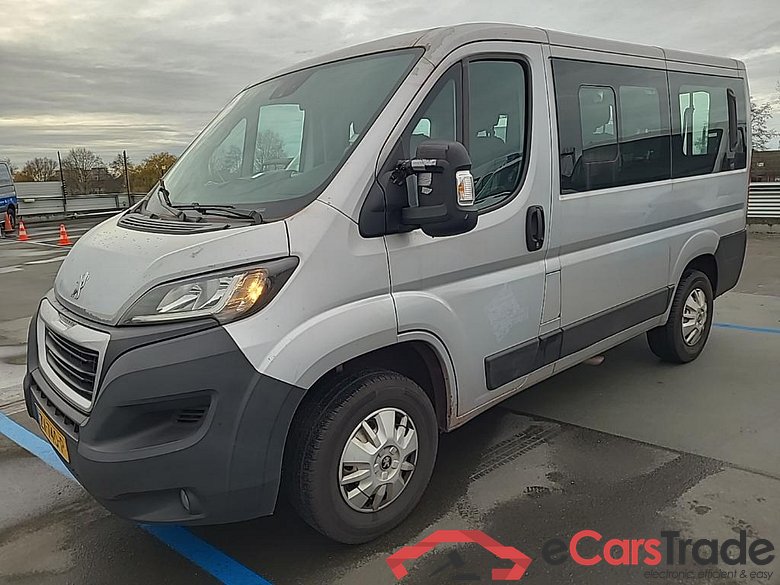 PEUGEOT Boxer Combi **GEEN REST BPM** 2.2 BlueHDi 140 330 L1H1 Combi Premium P 4D 103kW