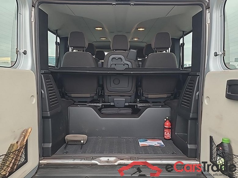 PEUGEOT Boxer Combi **GEEN REST BPM** 2.2 BlueHDi 140 330 L1H1 Combi Premium P 4D 103kW #5