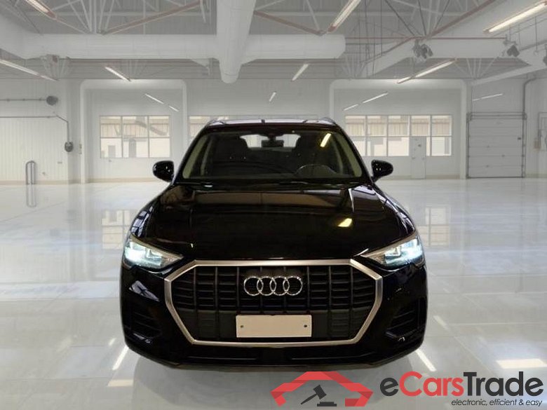 AUDI Q3 / 2018 / 5P / SUV 35 TDI S TRONIC BUSINESS #6