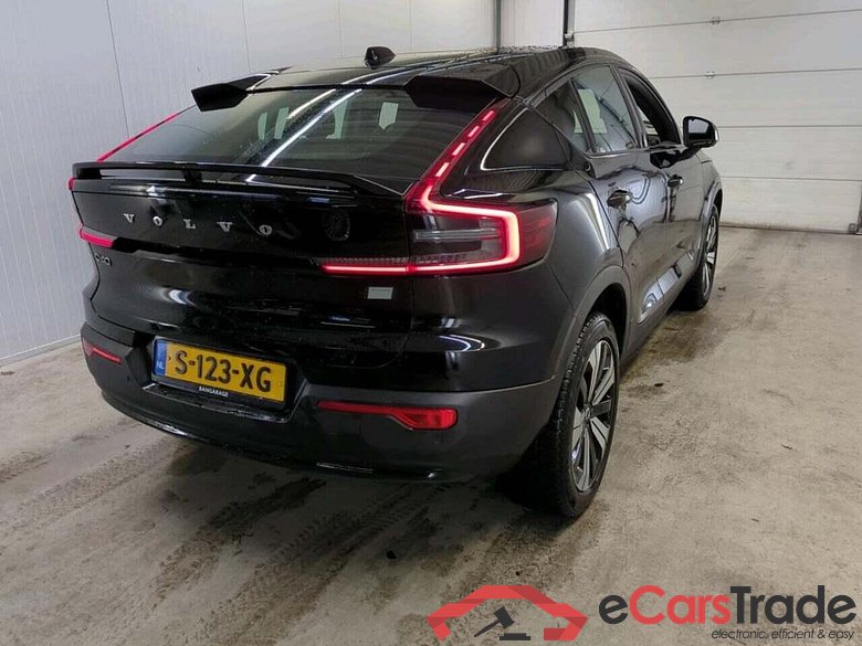 VOLVO C40 Recharge Core 69 kWh #2