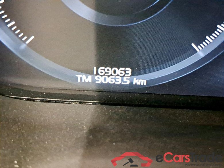 VOLVO - VOL XC60 D3 150PK Momentum Business Line With Moritz Leather & Winter Pack #5