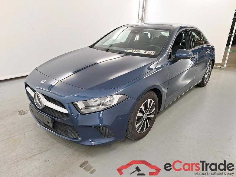 MERCEDES-BENZ CLASSE A SEDAN DIESEL (V177) A 180 d Business Solution