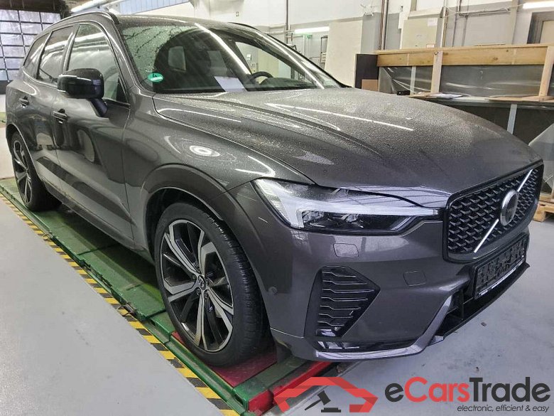 Volvo XC60 (03.2017->) DE - SUV5 B5 (Benzin) AWD EU6d, Ultimate Dark Mild-Hybrid (EURO 6d), (Facelift) #2