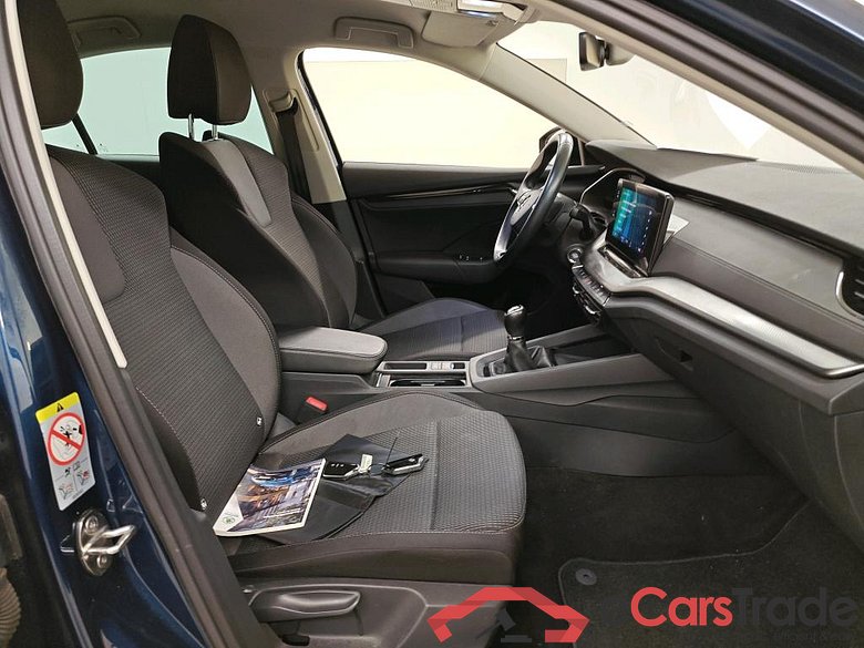 Skoda Octavia 1.0 TSI Greentech Business Edition 5d #3