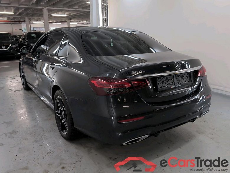 MERCEDES-BENZ E-CLASS BERLINE 2.0 E 300 E BUSINESS SOLUTION AUTO #3
