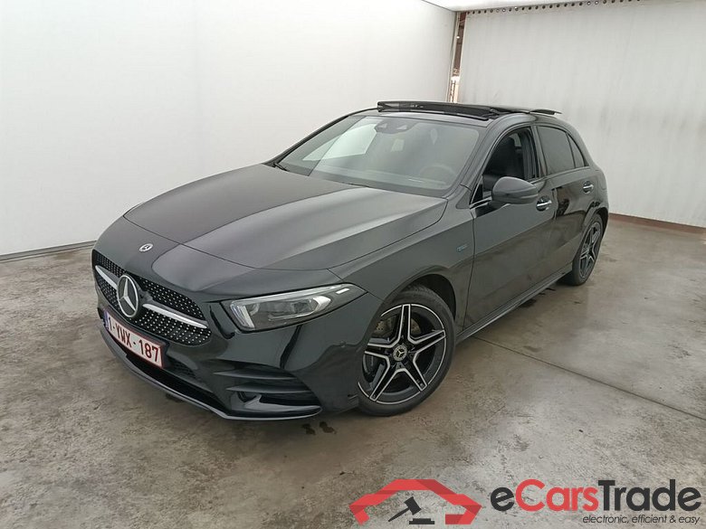 Mercedes-Benz A-Klasse A 250 e Business Solution 5d