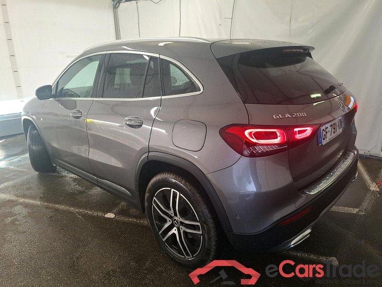 MERCEDES-BENZ GLA / 2020 / 5P / SUV 1.3 GLA 200 BUSINESS LINE DCT #2