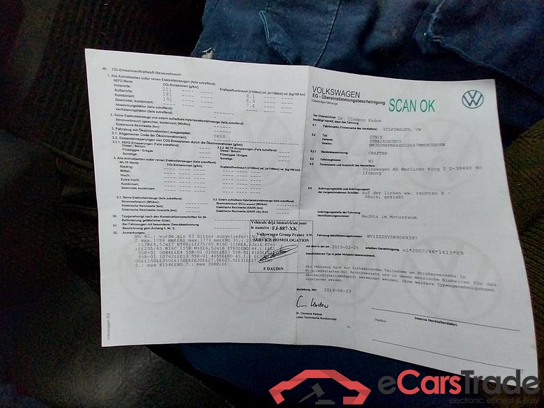 VOLKSWAGEN Crafter 30 Fourgon Mwb Hr Crafter 2.0 CR TDi L3H3 #2