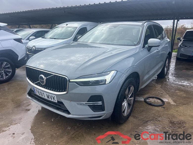 VOLVO XC60 2.0 B5 G AWD Core Auto