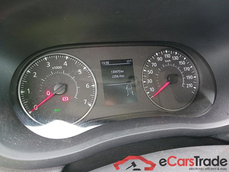 RENAULT TRUCKS UK MASTER VU 4p 3G furgón Red Edition Van FWD 135CV L3H2 #4