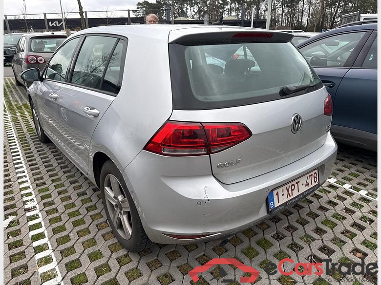 VOLKSWAGEN Golf VII Golf  Highline 1.6 TDI BlueMotion Technology 77 kW (105 ch) 7 vitesses DSG #6