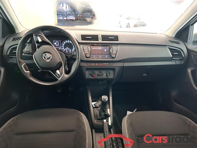 Fabia Business 1.0 MPI 60CV BVM5 E6dT #5