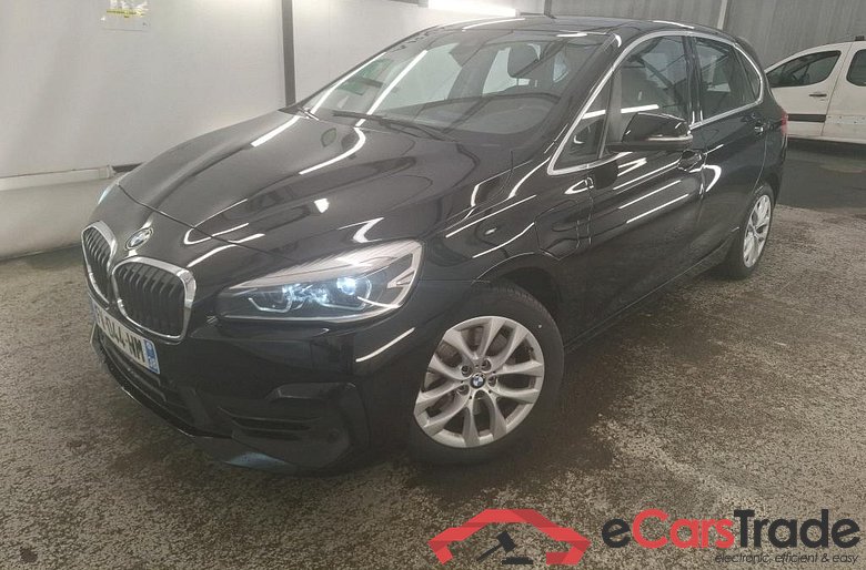 BMW 225xe Active Tourer Plug-In Hybrid Aut. LED-Xenon Navi-Pro KeylessGo Klima PDC ...