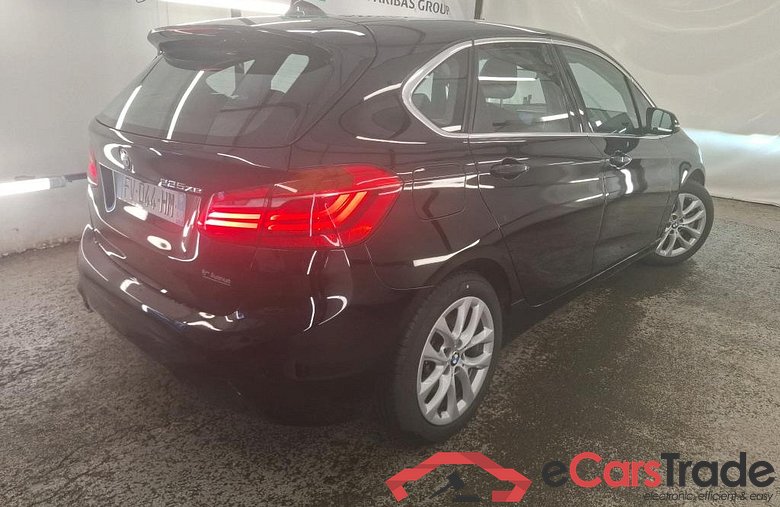 BMW 225xe Active Tourer Plug-In Hybrid Aut. LED-Xenon Navi-Pro KeylessGo Klima PDC ... #3