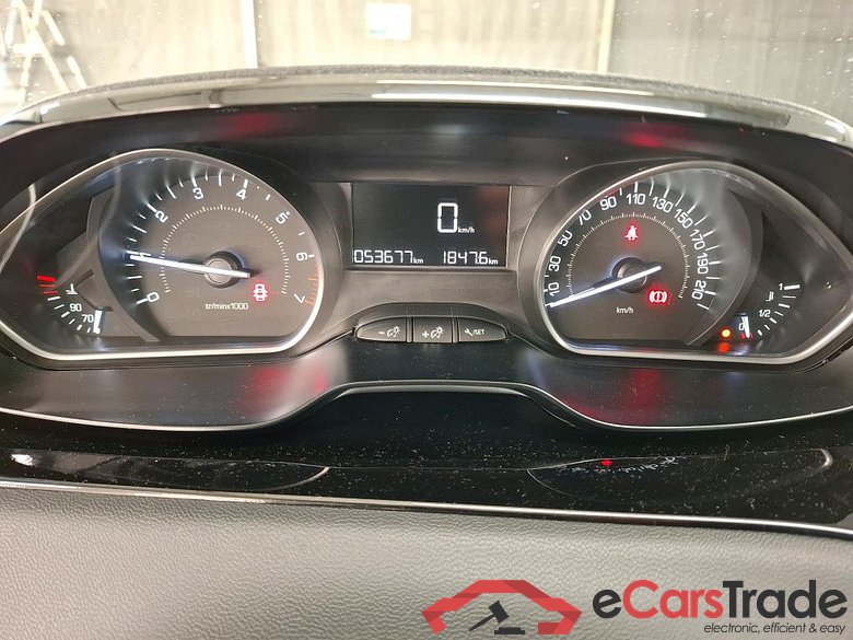 PEUGEOT 208 5p Berline Puretech 82 S&S ACTIVE BUSINESS #6