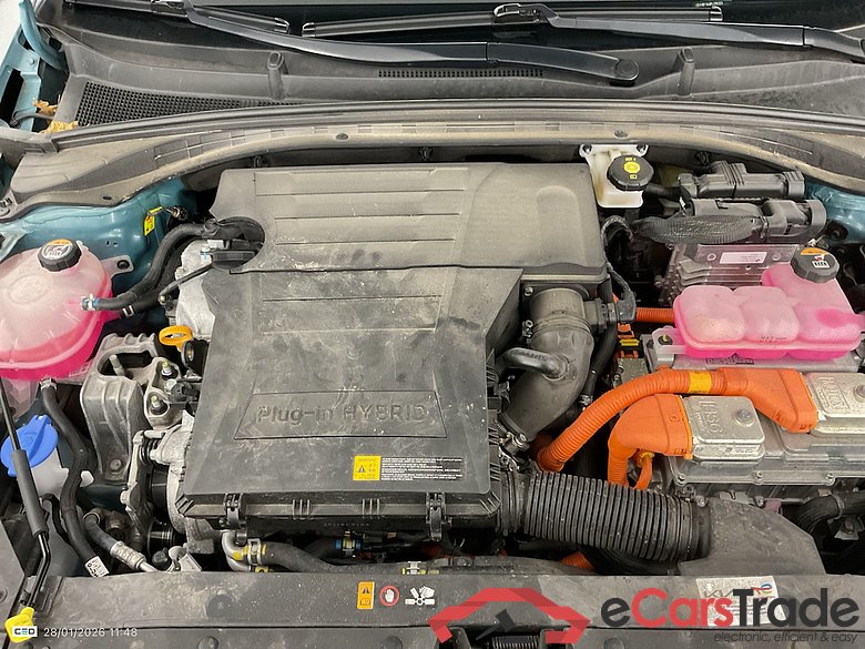 KIA XCEED 1.6 GDI PHEV DCT BUSINESS LINE #6