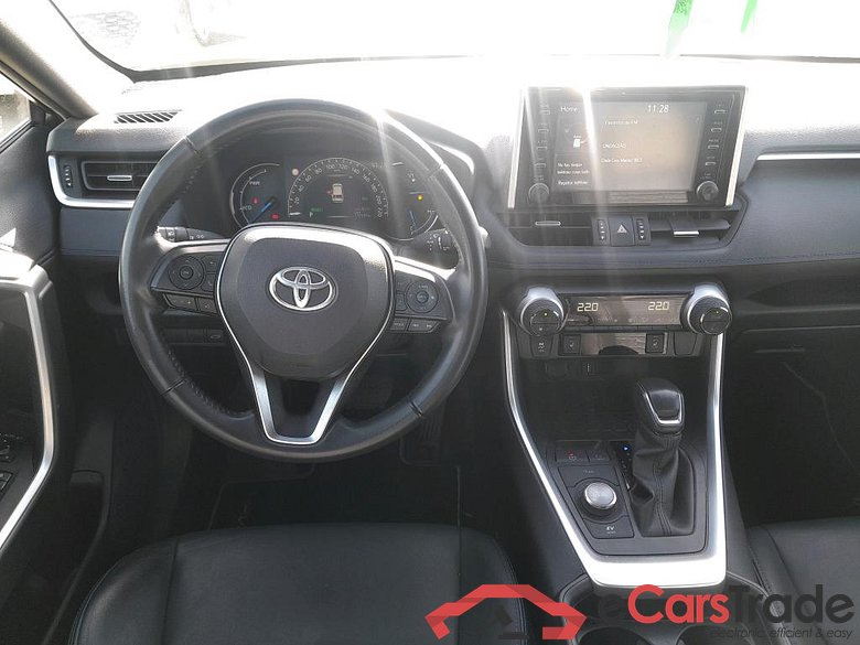 TOYOTA Rav4 / 2018 / 5P / todoterreno 2.5l 220H Style 4WD #3