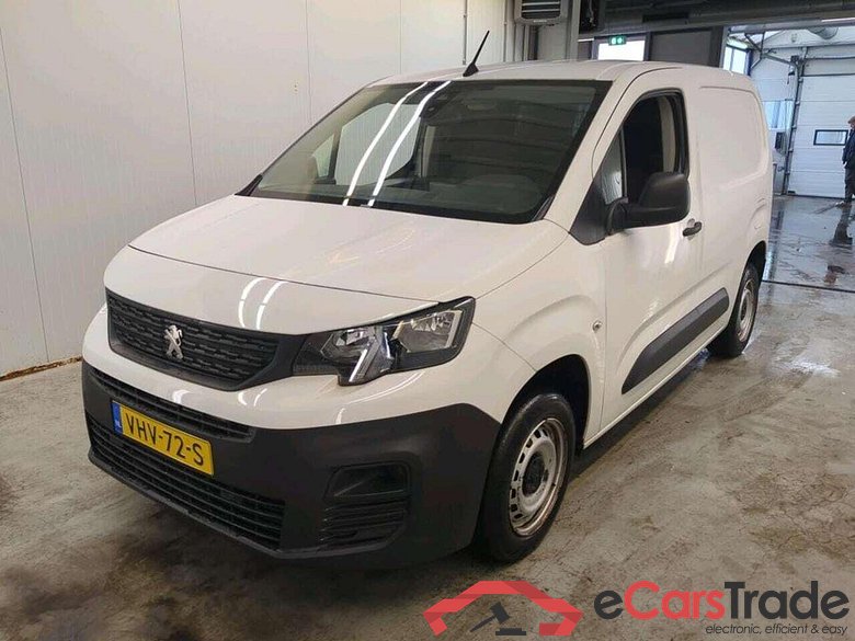PEUGEOT Partner 1.2 PureTech Pro