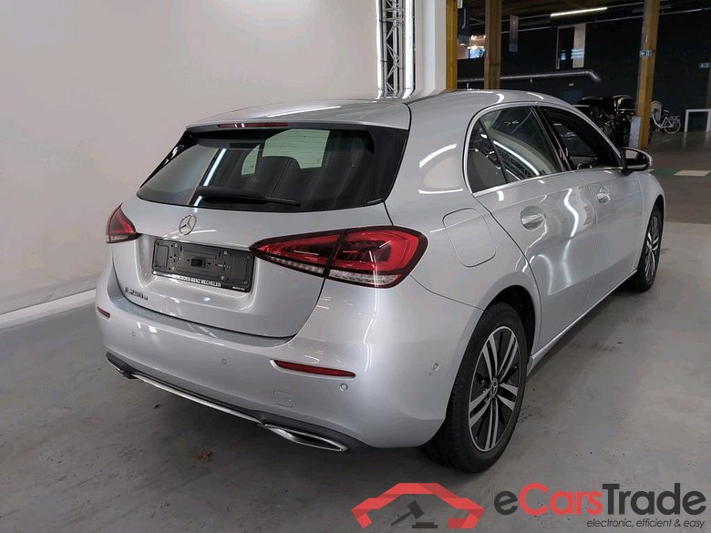 MERCEDES-BENZ A-CLASS 1.3 A 250 E DCT BUSINESS SOLUTION #4