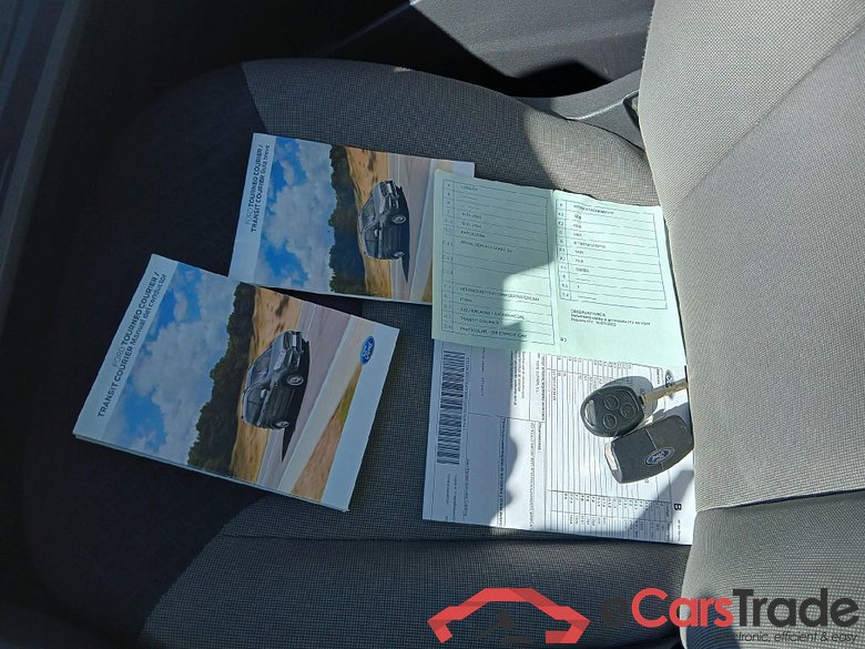 FORD Transit Courier / 2014 / 4P / combi Kombi 1.5 TDCi 71kW Trend #5