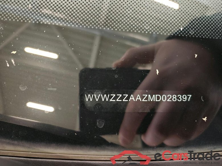 VOLKSWAGEN up! 48 kW #2