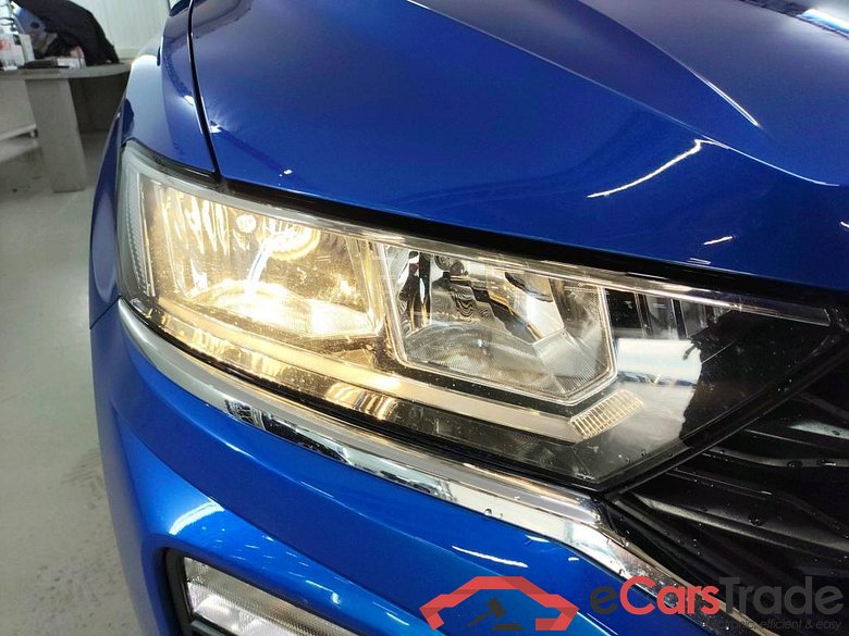 VOLKSWAGEN T-Roc 81 kW #4