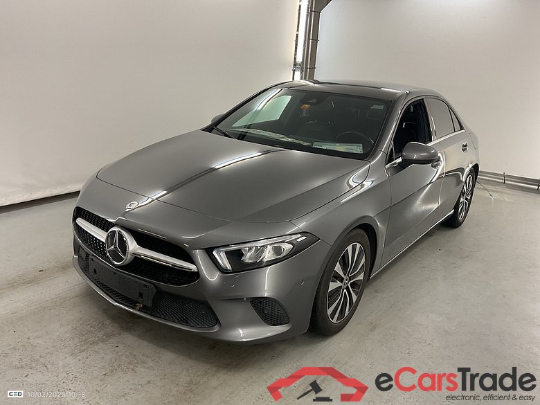 MERCEDES-BENZ CLASS A SEDAN (V177) A 180