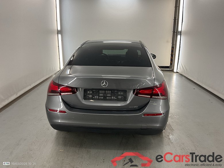 MERCEDES-BENZ CLASS A SEDAN (V177) A 180 #5