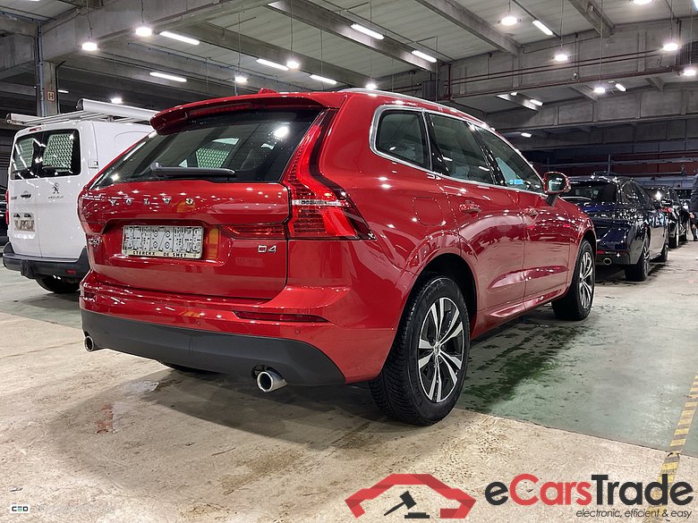 VOLVO XC60 DIESEL - 2017 2.0 D4 Momentum Pro Geartronic AdBlue #4