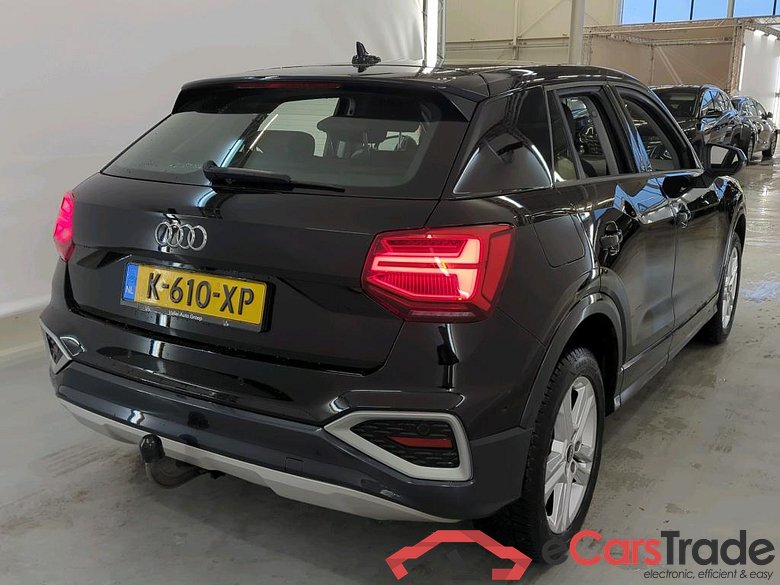 Audi Q2 35 TFSI S tronic Business edition 5d #2