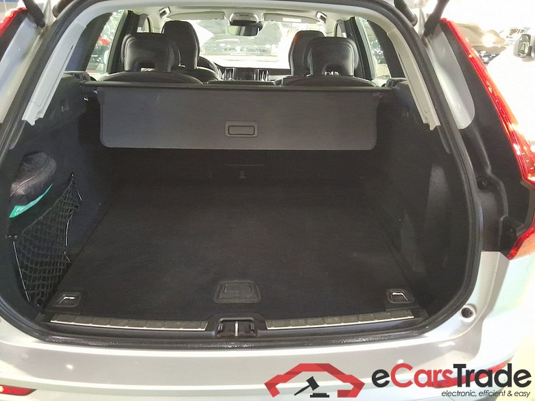 VOLVO XC60 DIESEL - 2017 2.0 D3 Momentum Pro AdBlue #3