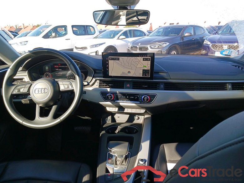 AUDI A5 / 2019 / 5P / berlina con portón 35 TFSI S tronic Sportback #3