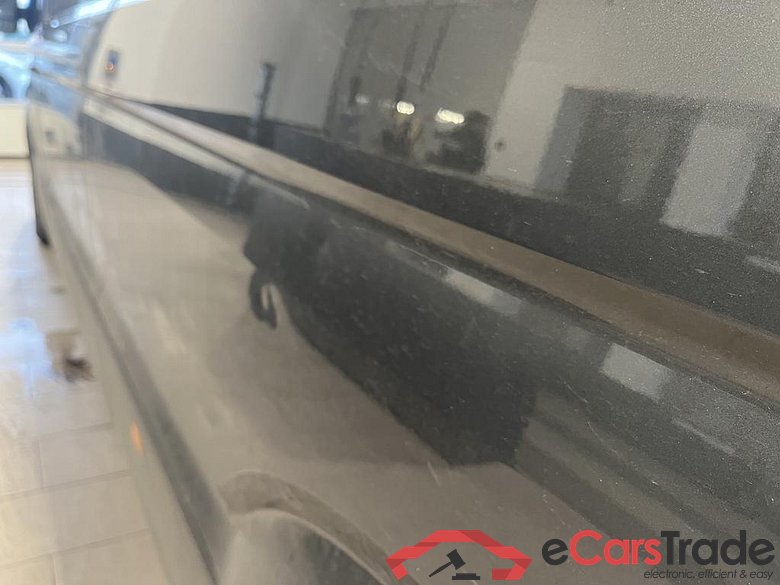 VOLKSWAGEN Crafter 35 Fourgon Lwb Hr Crafter 35 Bestelwagen Wielbasis 4490 mm Totaal gewicht 3500 kg Motor 2.0 TDI EU6 SCR FWD BMT 177pk (130KW) Versnellings #2