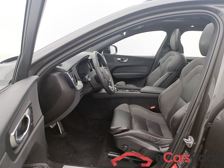 VOLVO XC60 - 2021 2.0 T6 PHEV AWD 253hp R-Design 5d #3
