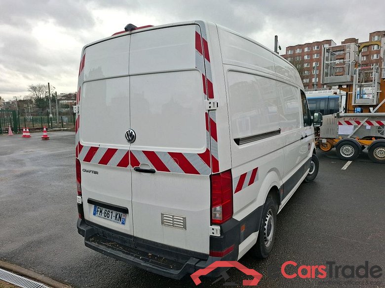 Crafter Fourgon Fourgon 35 mittlerer Radstand mit Hochdach FWD 2.0 140CV BVM6 #3