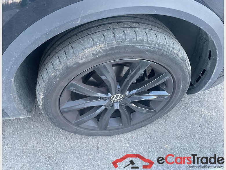 VOLKSWAGEN T-Roc T-Roc R-Line Business 1.5 TSI 110 kW (150 ch) 7 vitesses DSG #6