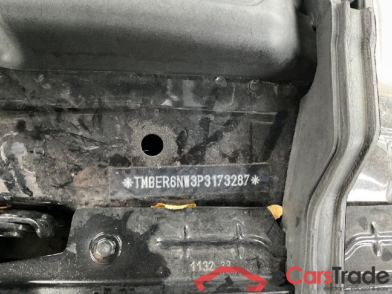 Scala Ambition 1.0 TSI 81KW MT6 E6d #5