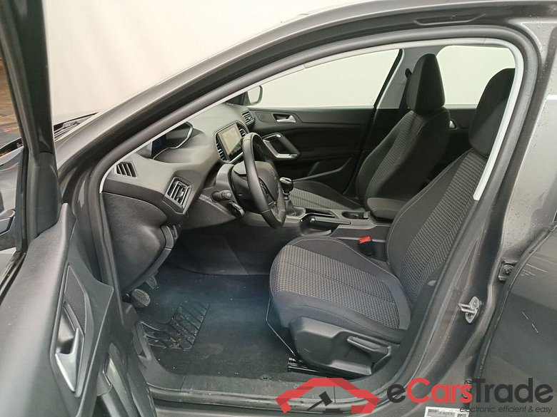 Peugeot 308 1.2 PureTech 110 S&S Active Pack 5d #3