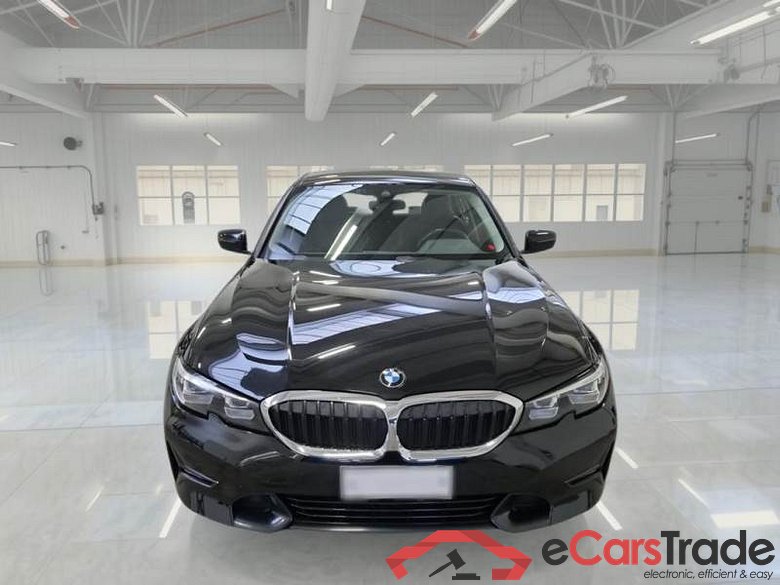 BMW SERIE 3 / 2018 / 4P / BERLINA 318D 48V SPORT AUTO #6