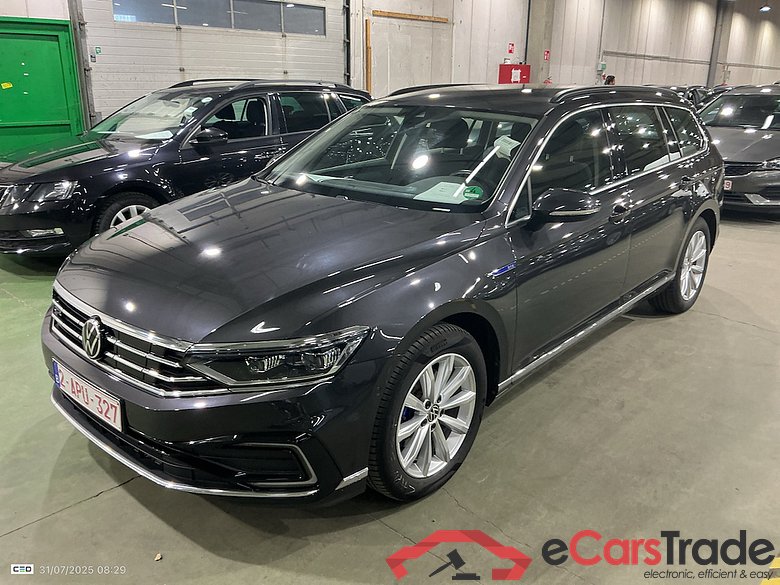 VOLKSWAGEN PASSAT VARIANT GTE - 2020 1.4 TSI PHEV GTE Business DSG
