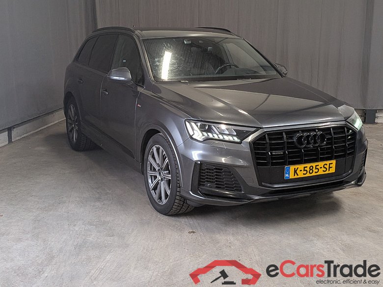 AUDI Q7 55 TFSI e q Pro L S #2